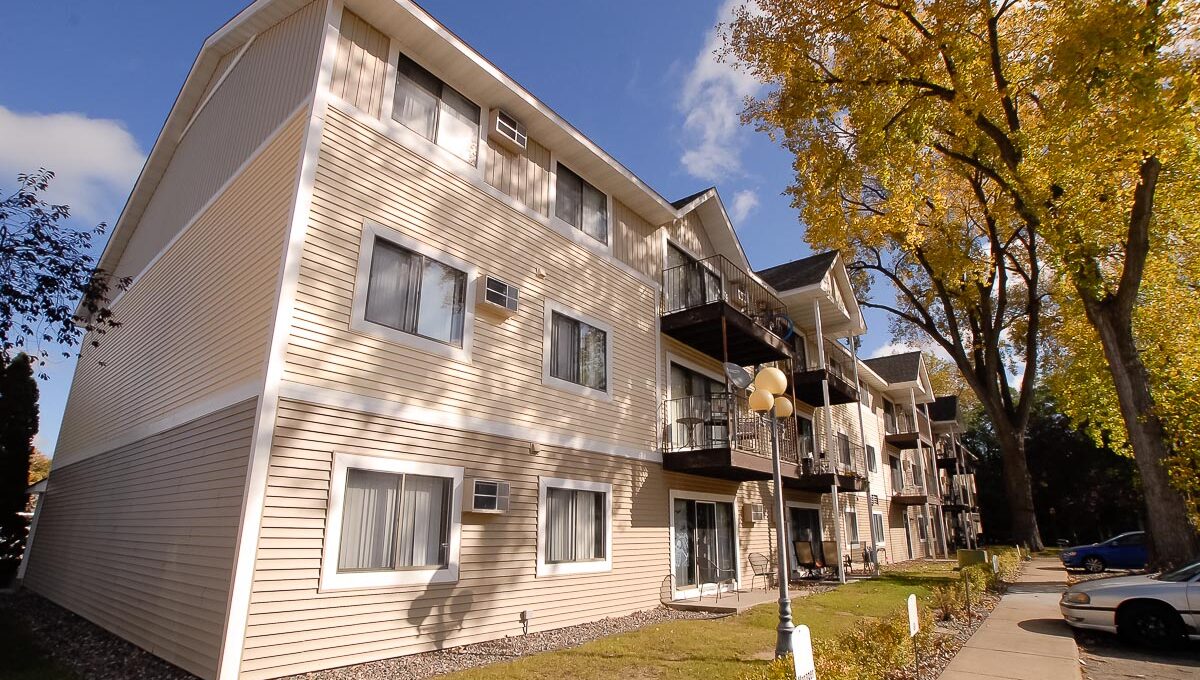 1030313 Hanson Boulevard Minneapolis Apartments for Rent MN Renter