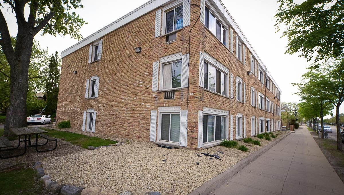4445 East Lake Street Minneapolis Apartments for Rent MN Renter