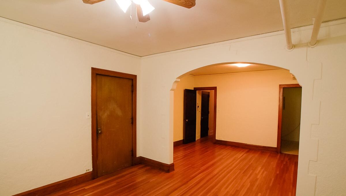 Minneapolis Apartment for Rent 3749 Grand Avenue South