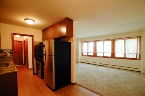 Minneapolis Apartment for Rent 6733 Cedar Ave